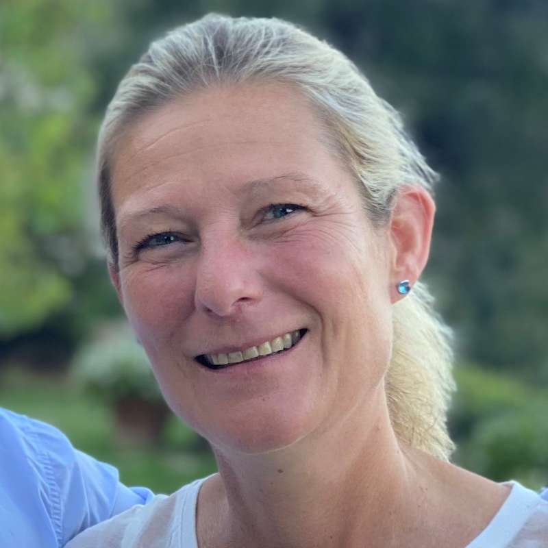 Stéphanie van de Perre